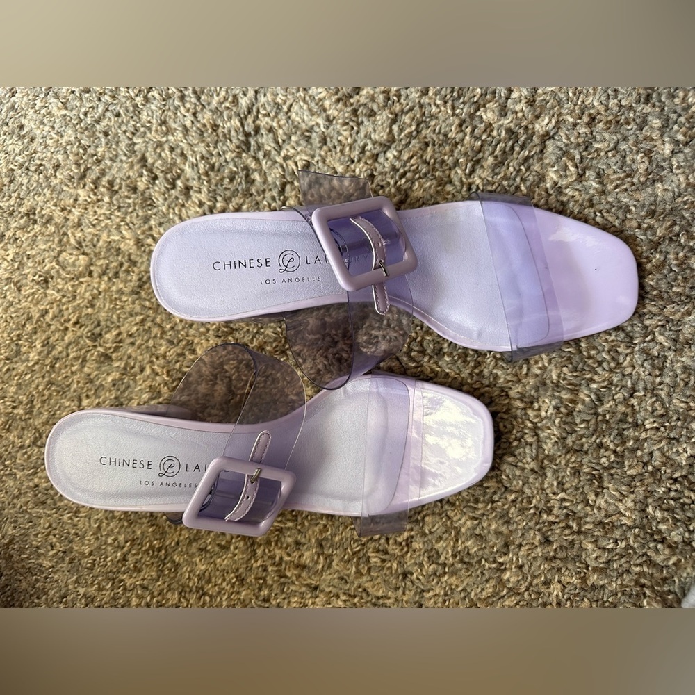 Nordstrom Chinese Laundry Yippy Sandal Purple Patent Clear Buckle Size 38.5 or 8 - Picture 4 of 5